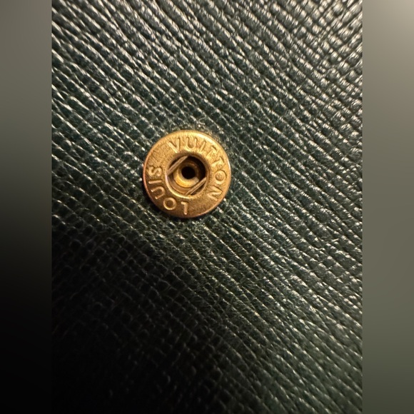 Louis Vuitton Taiga Textured Dark Green Wallet - Picture 10 of 15